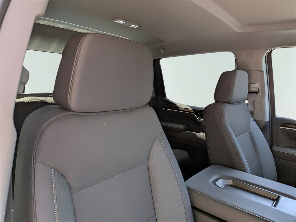 New 2025 GMC Sierra 1500 Elevation image 34