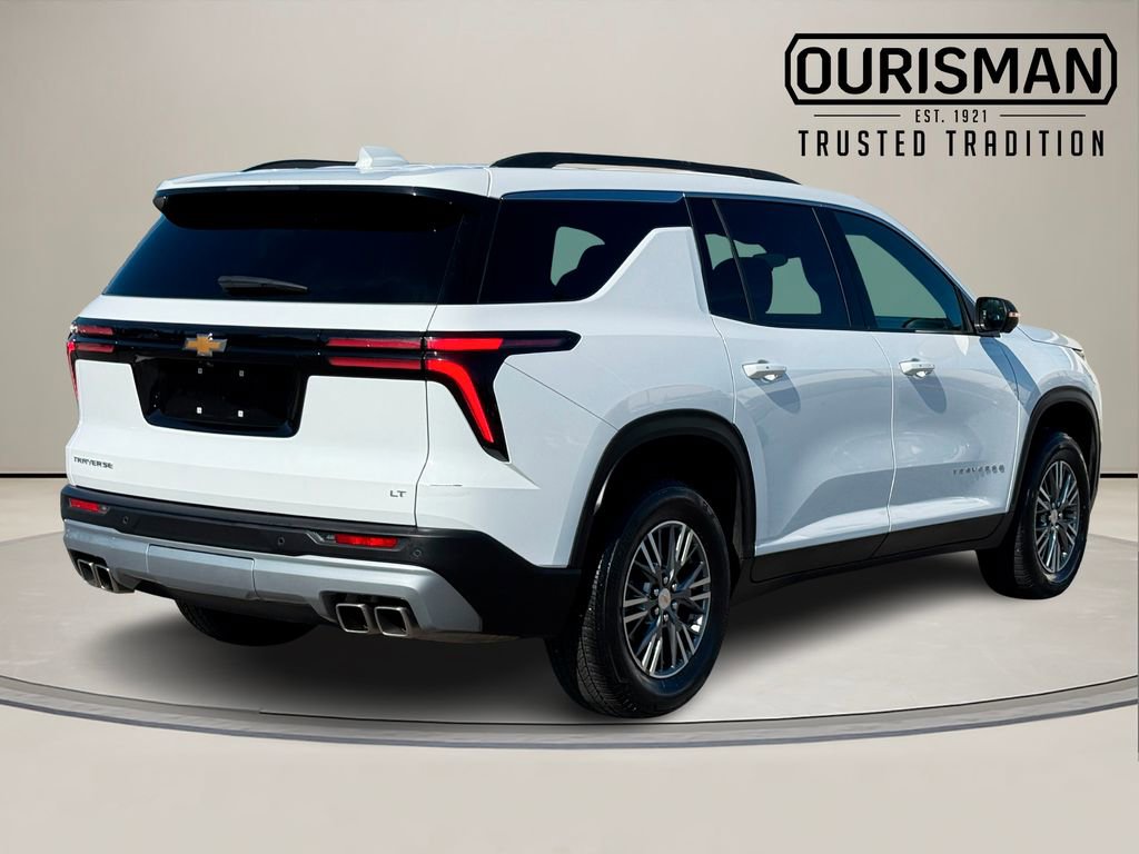 Used 2024 Chevrolet Traverse LT image 5
