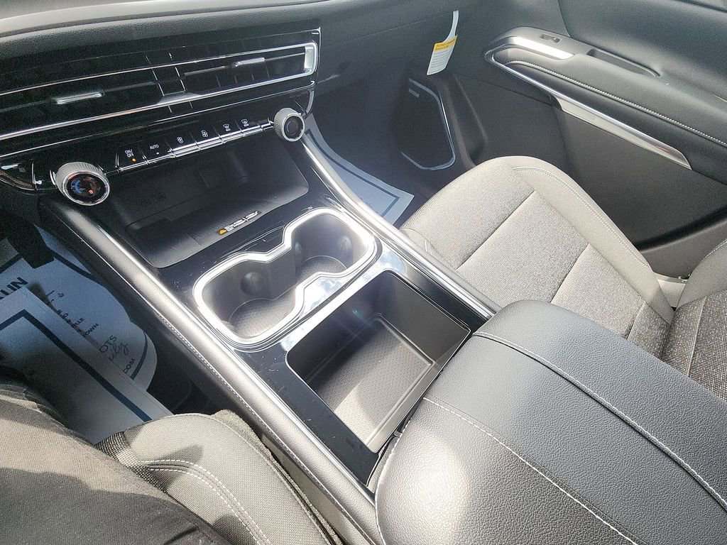 New 2026 Chevrolet Traverse LT w/ Enhanced Driving Package FWD image 21