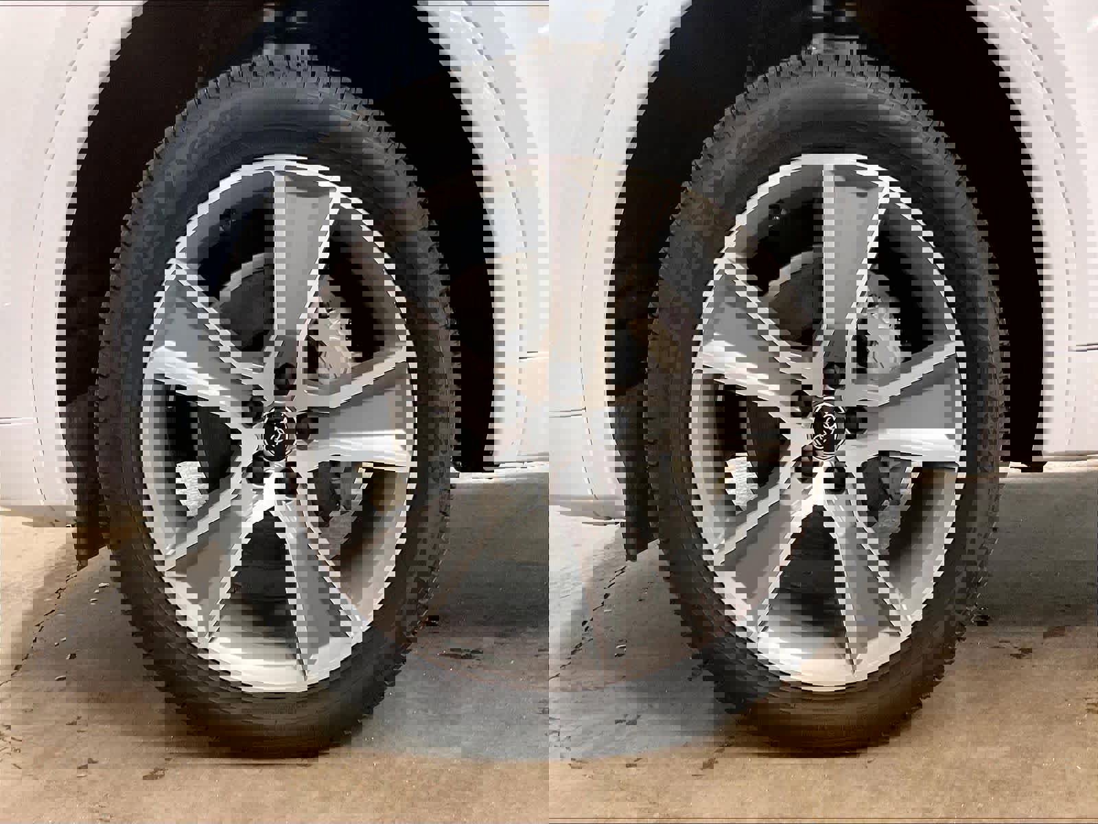 Used 2025 Audi Q5 2.0T Premium w/ Convenience Plus Package image 12