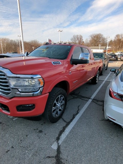 Used 2023 RAM 3500 Limited image 13