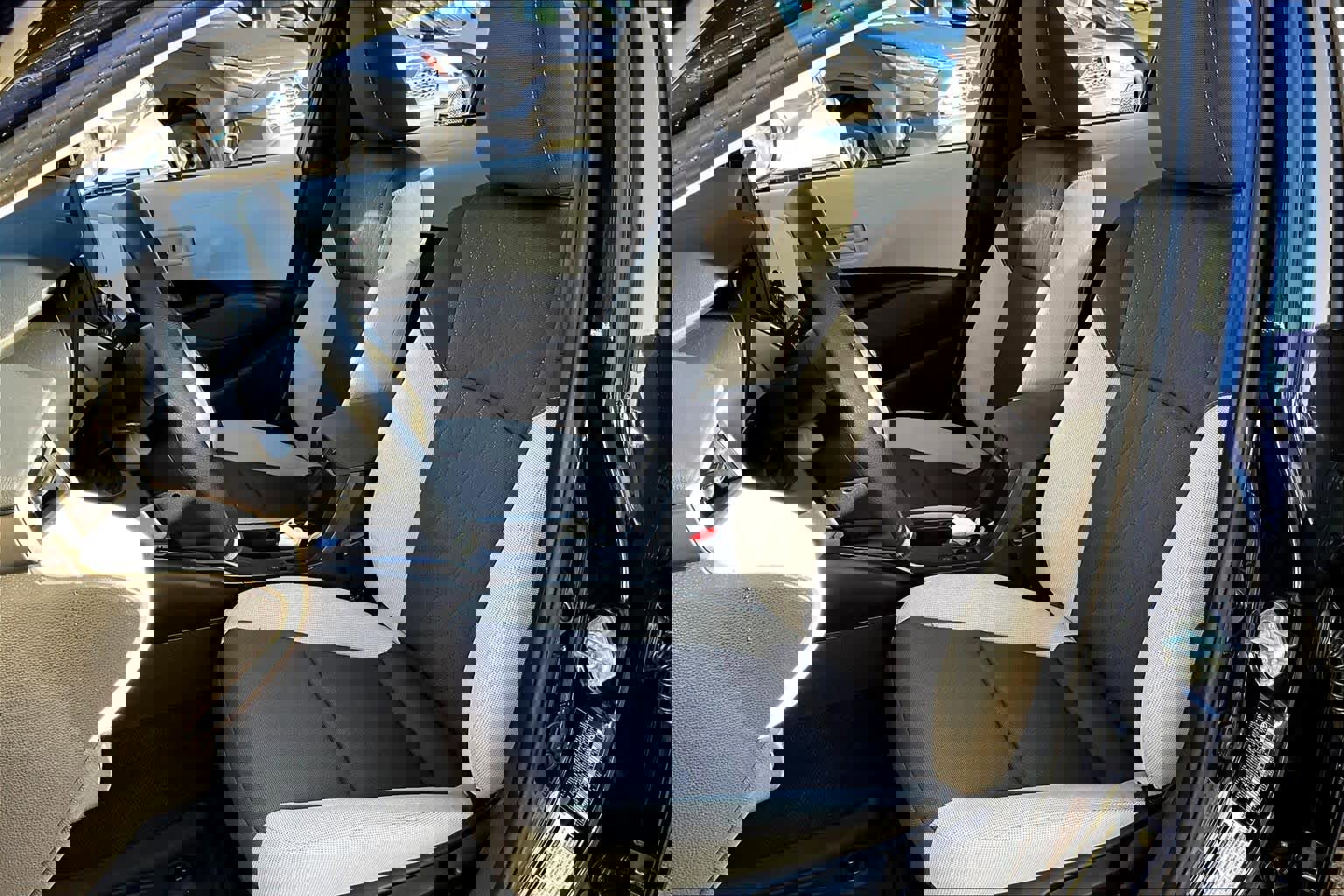 Certified 2025 Toyota Corolla LE image 7