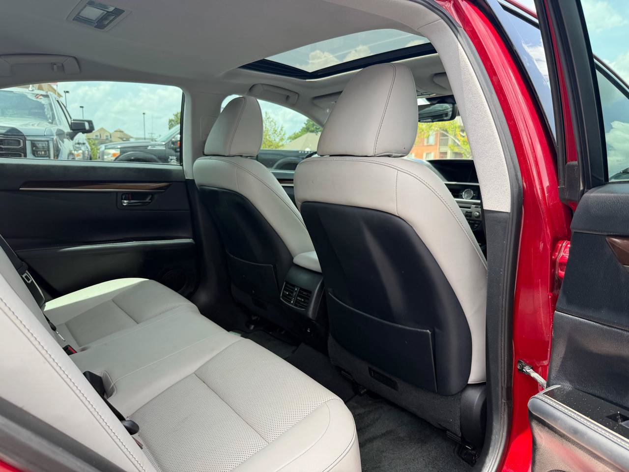 Used 2017 Lexus ES 350 w/ Premium Package FWD image 21