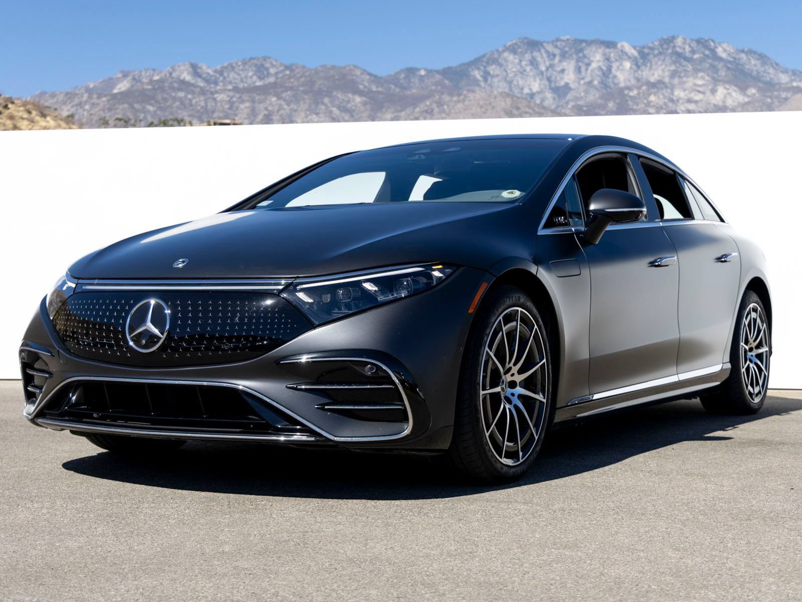 Certified 2024 Mercedes-Benz EQS 580 4MATIC Sedan video 2