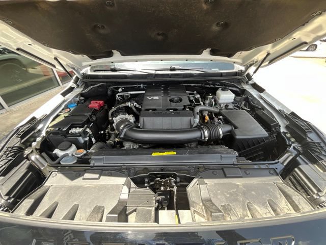 Used 2023 Nissan Frontier SV w/ Midnight Edition Package RWD image 22