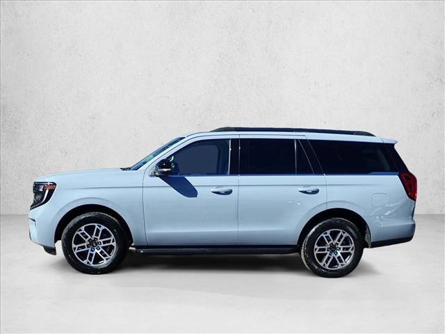 New 2026 Ford Expedition Active image 2