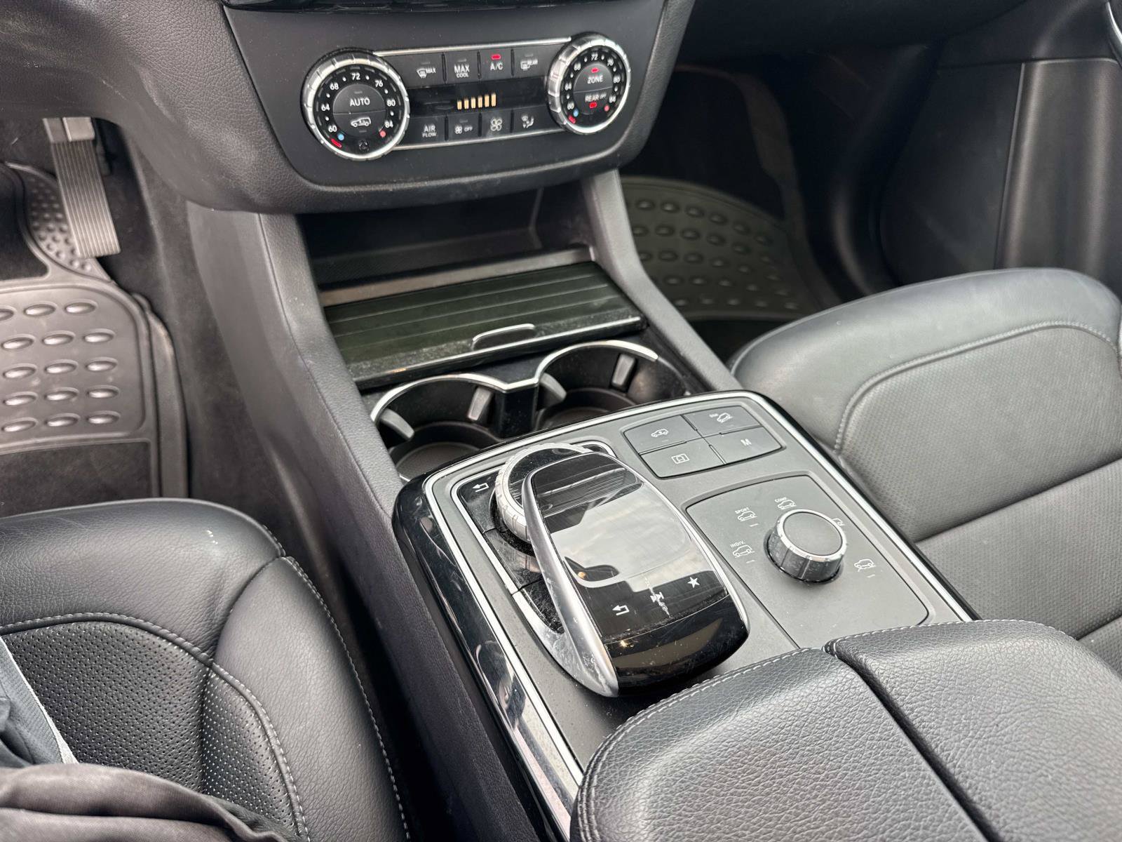 Used 2018 Mercedes-Benz GLS 550 4MATIC image 27