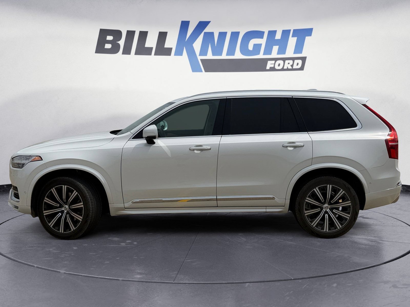 Used 2020 Volvo XC90 T6 Inscription w/ Protection Package Premier AWD/4WD image 2