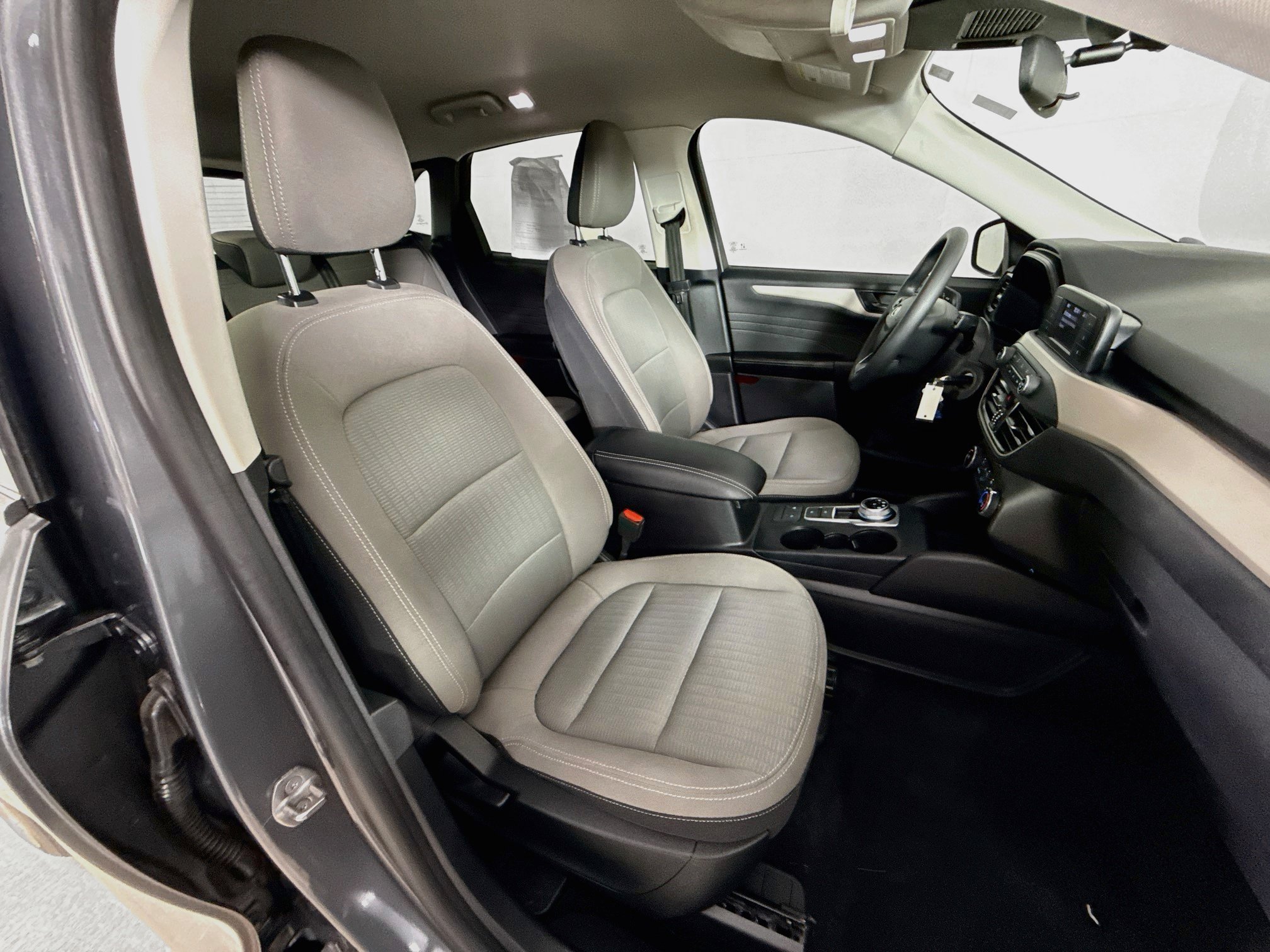 Used 2022 Ford Escape S FWD image 33