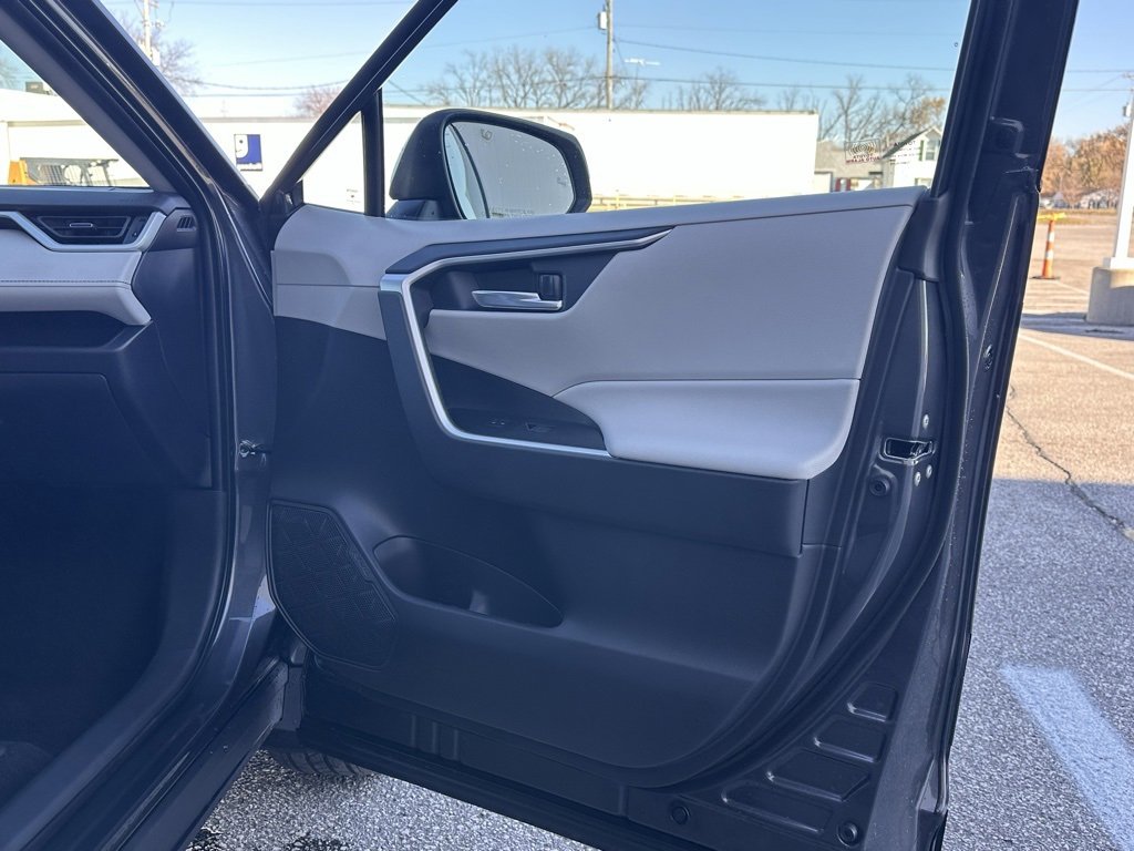 New 2025 Toyota RAV4 XLE Premium image 21