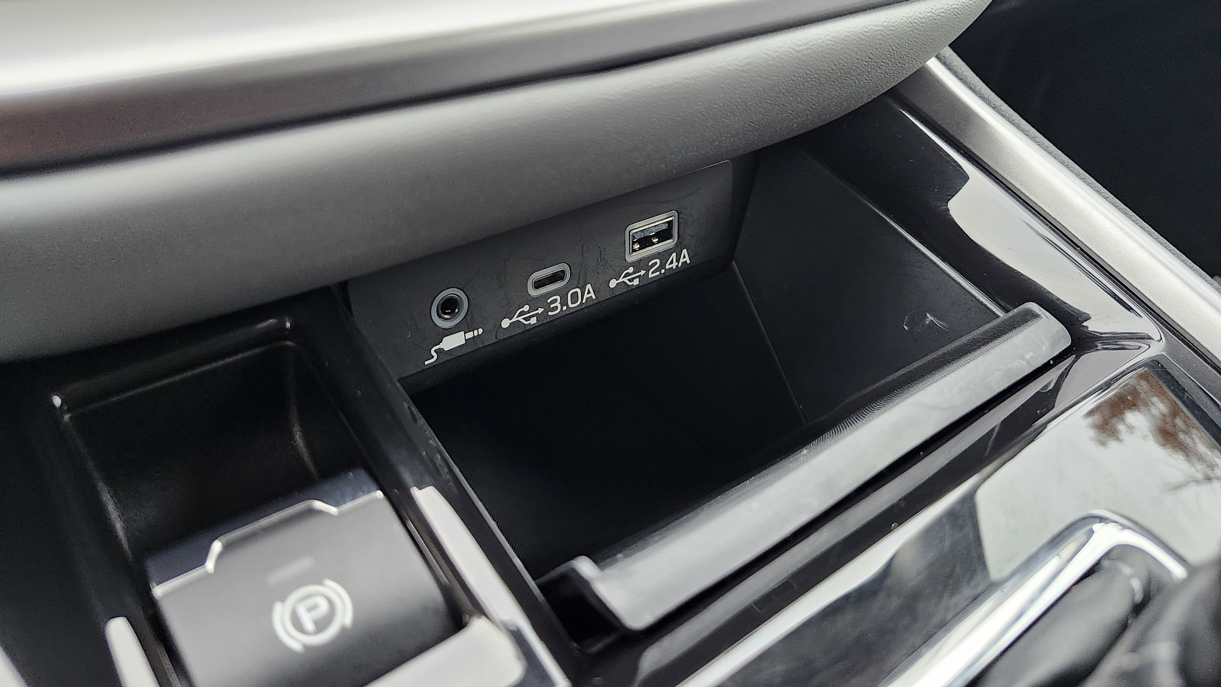 Used 2025 Subaru Outback Limited XT image 32