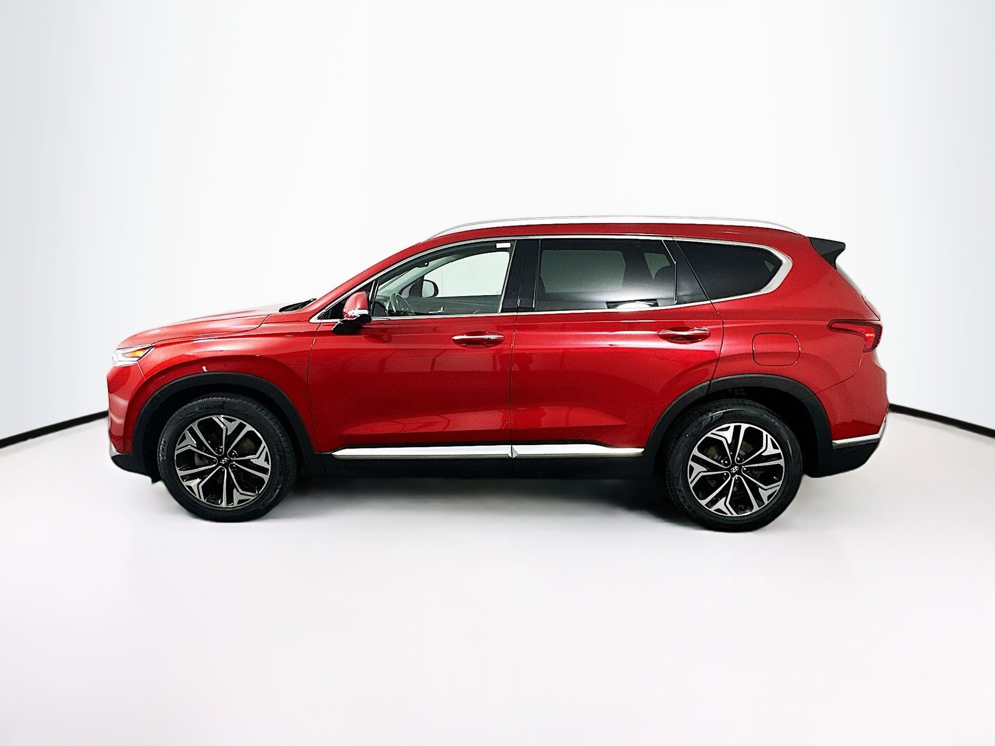 Used 2019 Hyundai Santa Fe Limited image 4