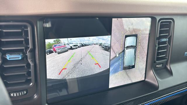 Used 2022 Ford Bronco Wildtrak AWD/4WD image 17