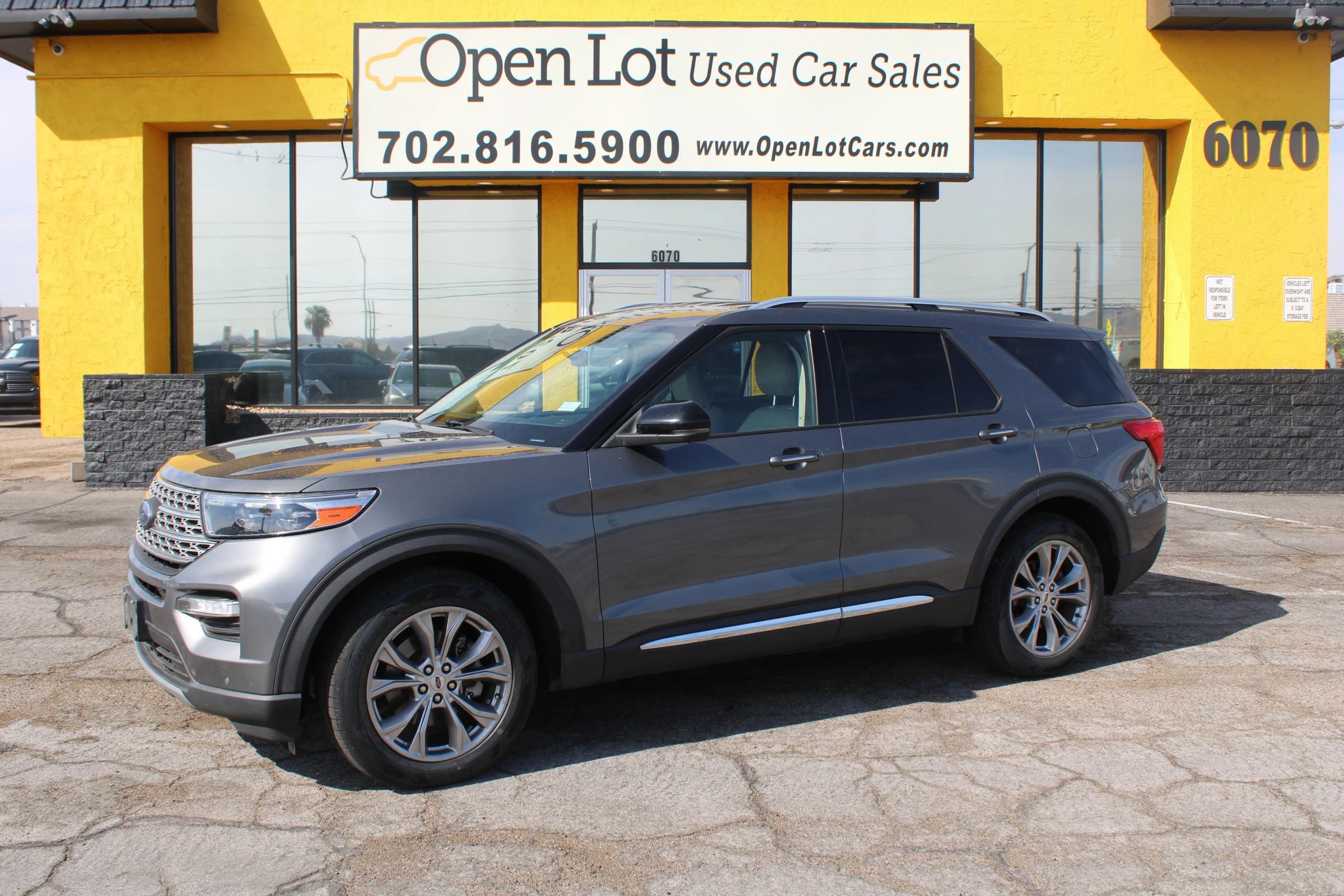 Used 2021 Ford Explorer Limited w/ Equipment Group 301A RWD image 1