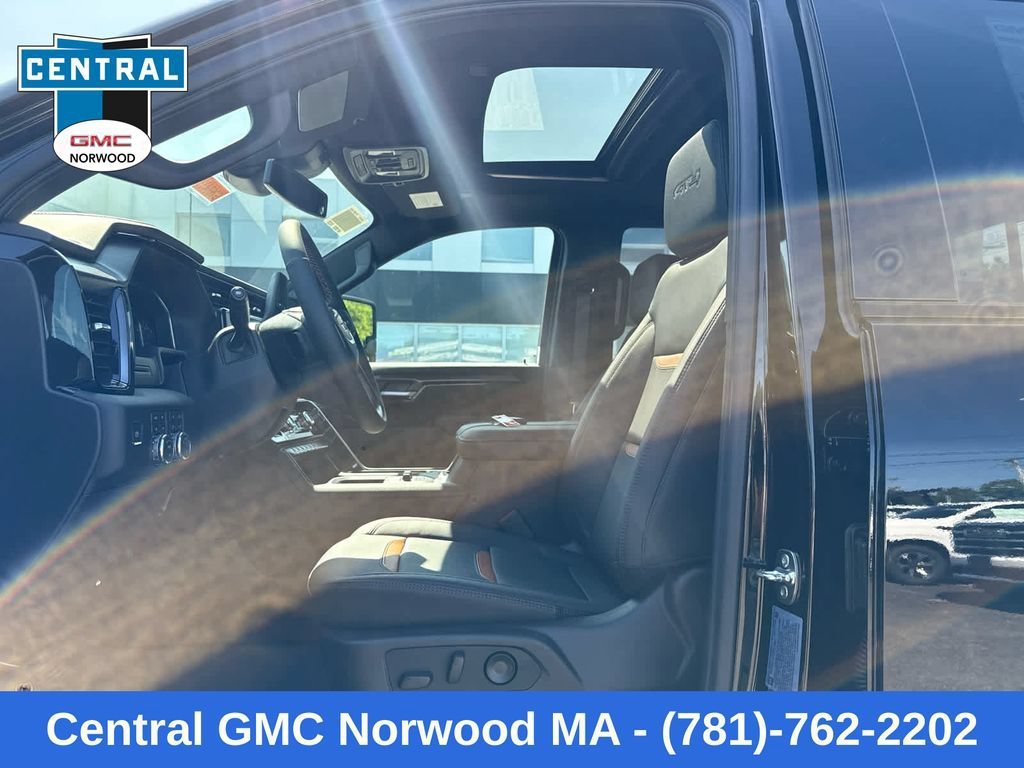 New 2026 GMC Sierra 2500 AT4 w/ AT4 Preferred Package AWD/4WD image 15