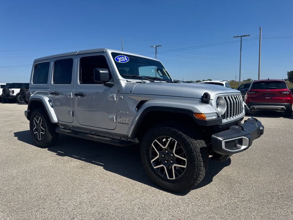 Used 2024 Jeep Wrangler Sahara w/ Technology Group image 9