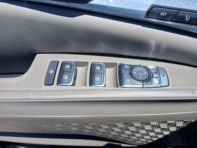 New 2026 Kia Carnival EX FWD image 38