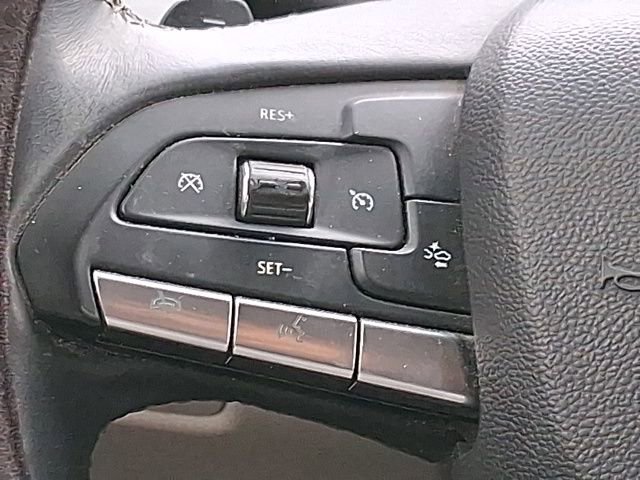 Used 2023 Cadillac XT4 Luxury FWD image 11