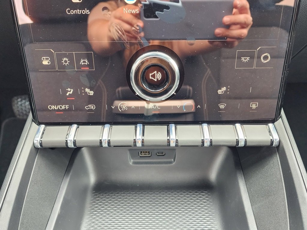 New 2026 GMC Terrain Elevation w/ Black Edition image 28