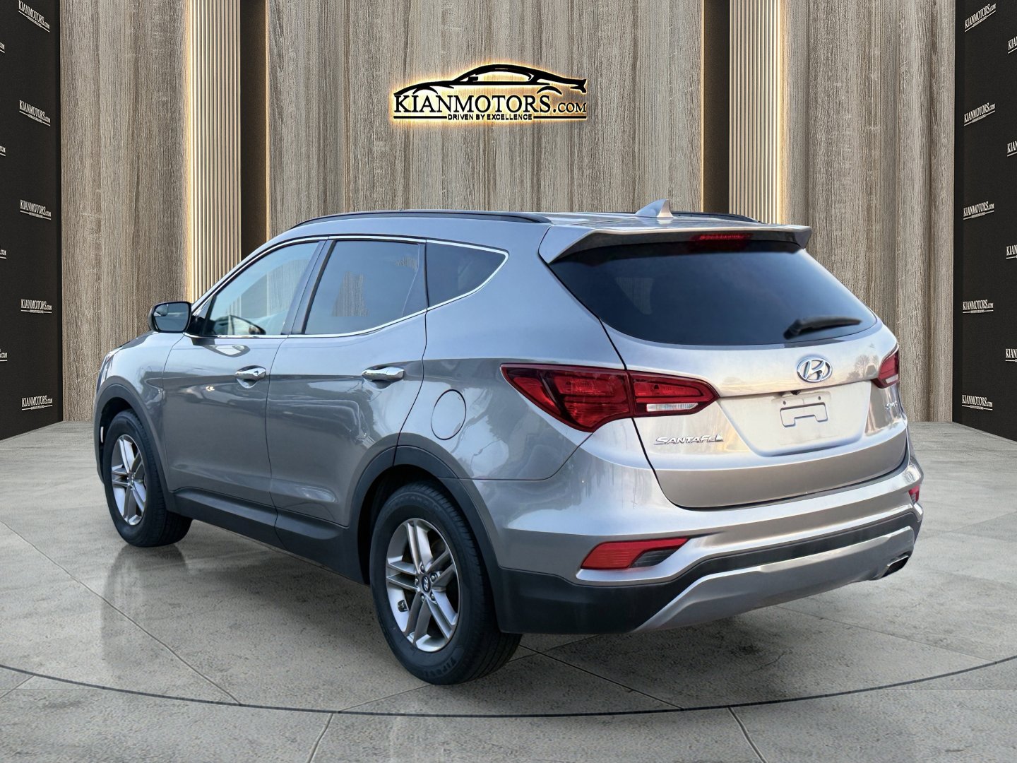Used 2017 Hyundai Santa Fe Sport FWD image 5