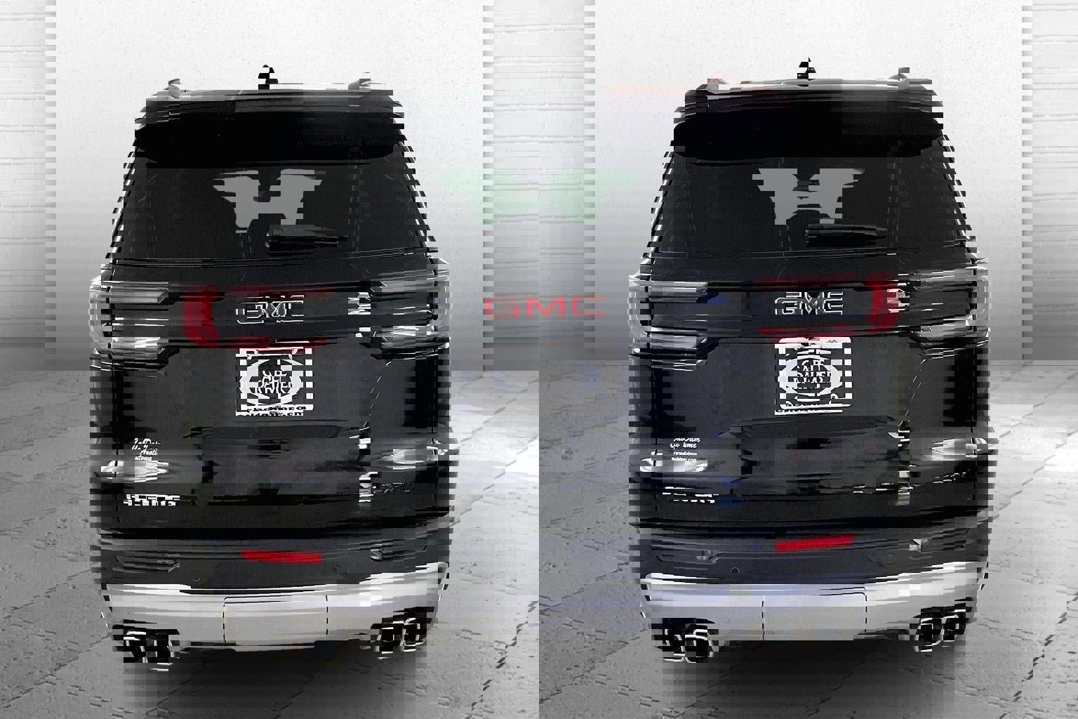 Used 2025 GMC Acadia Elevation image 6