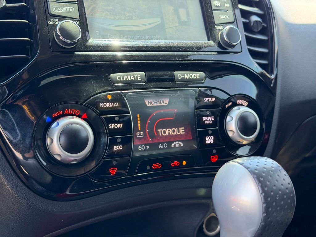 Used 2016 Nissan Juke SV w/ Technology Package FWD image 34