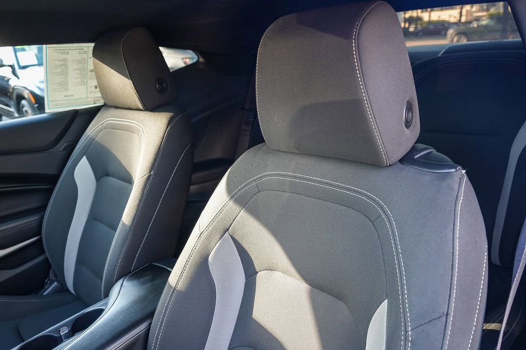 Used 2018 Chevrolet Camaro LT w/ RS Package image 25