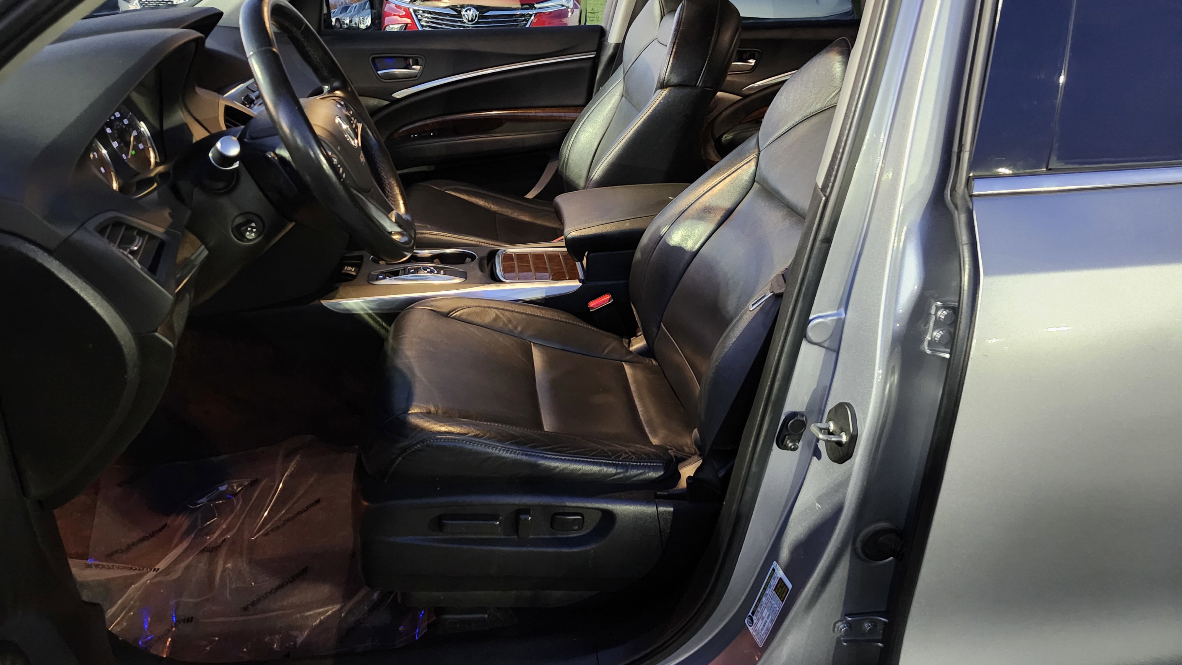 Used 2017 Acura MDX SH-AWD image 24