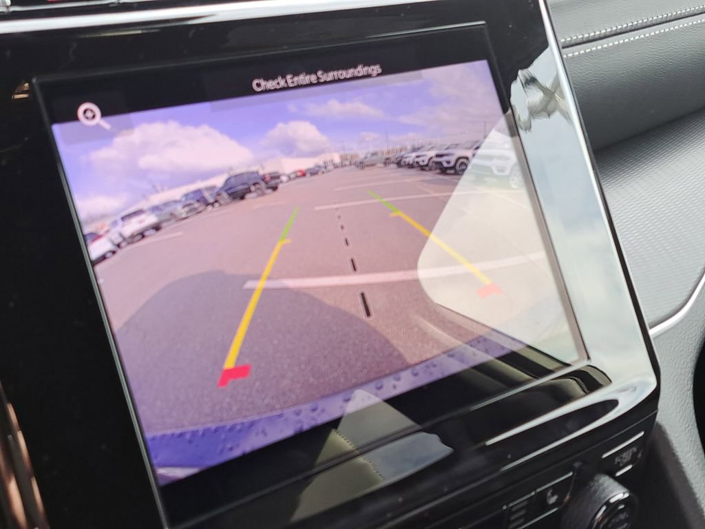 New 2025 Jeep Grand Cherokee L Altitude image 7