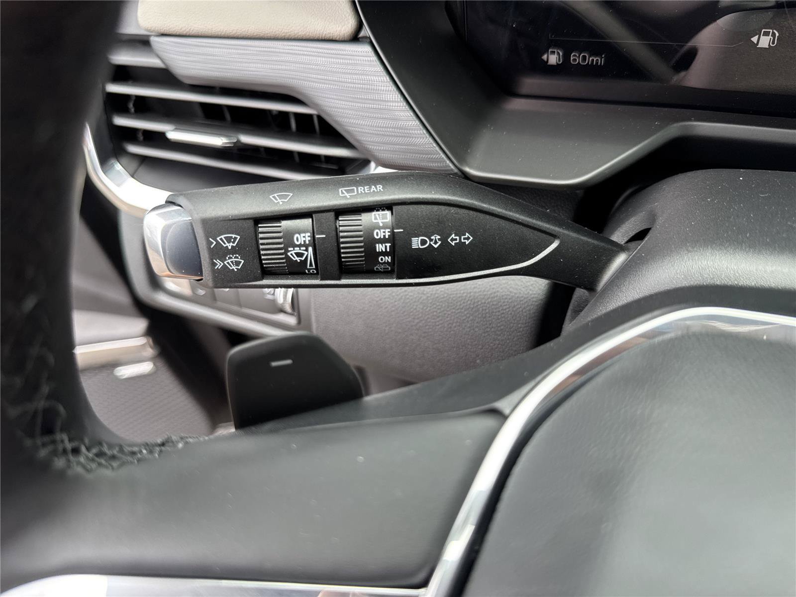 New 2026 GMC Acadia Elevation w/ Elevation Premium Package FWD image 20
