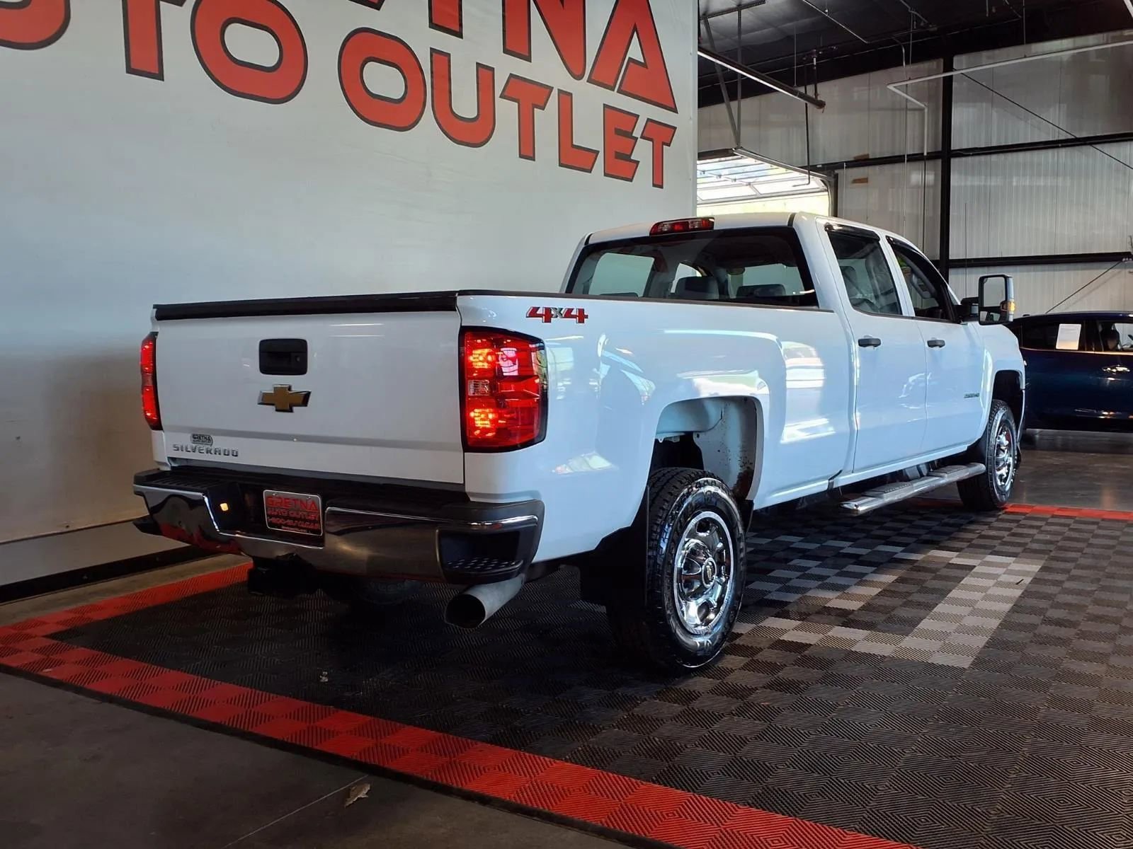 Used 2018 Chevrolet Silverado 2500 W/T w/ WT Fleet Convenience Package AWD/4WD image 7