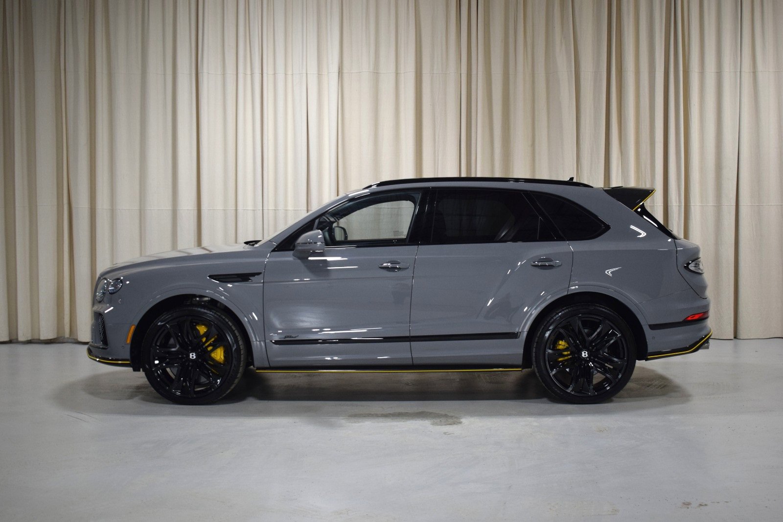 New 2026 Bentley Bentayga Speed image 16