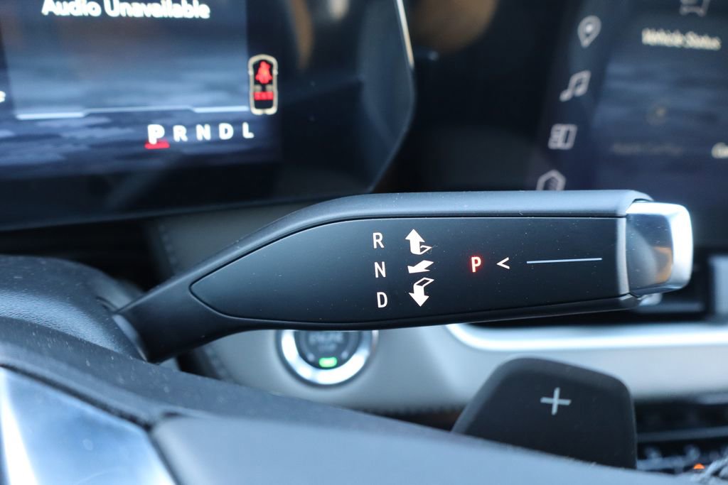 New 2026 Chevrolet Equinox LT w/ Convenience Package II image 9