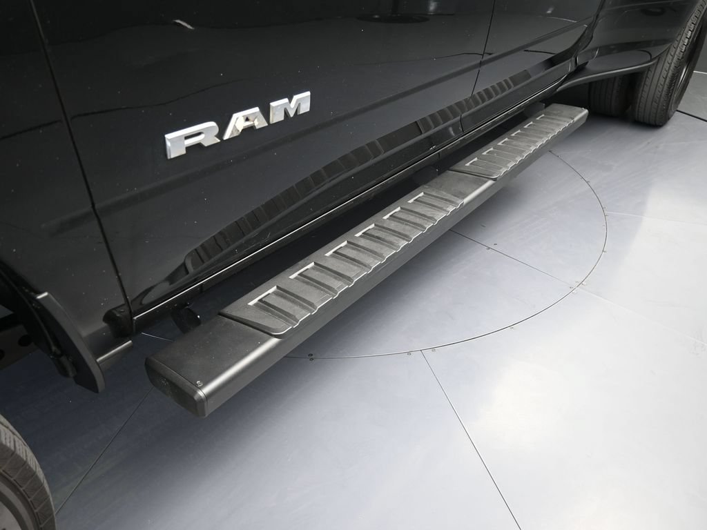 Used 2019 RAM 3500 Tradesman RWD image 32