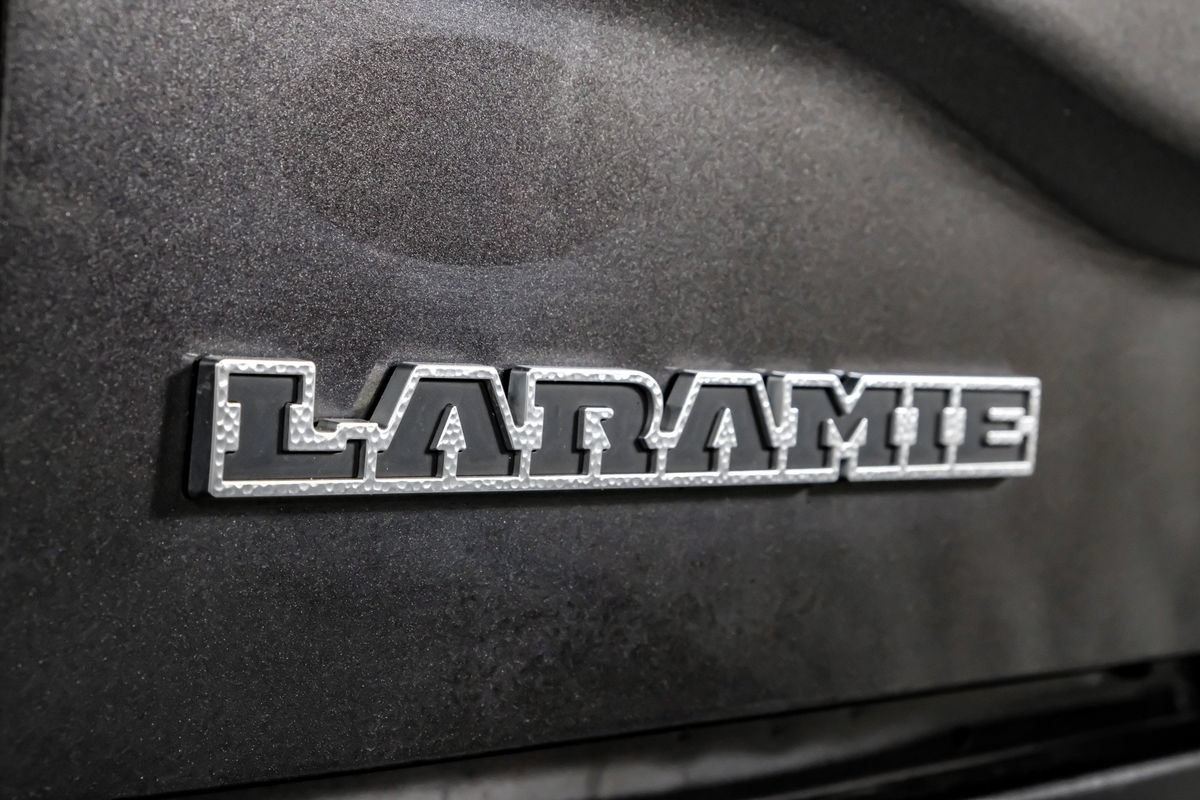 Used 2024 RAM 3500 Laramie AWD/4WD image 46