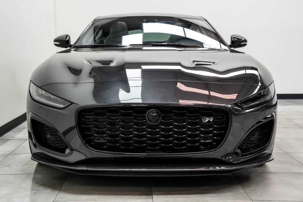 Used 2024 Jaguar F-TYPE R AWD/4WD image 6
