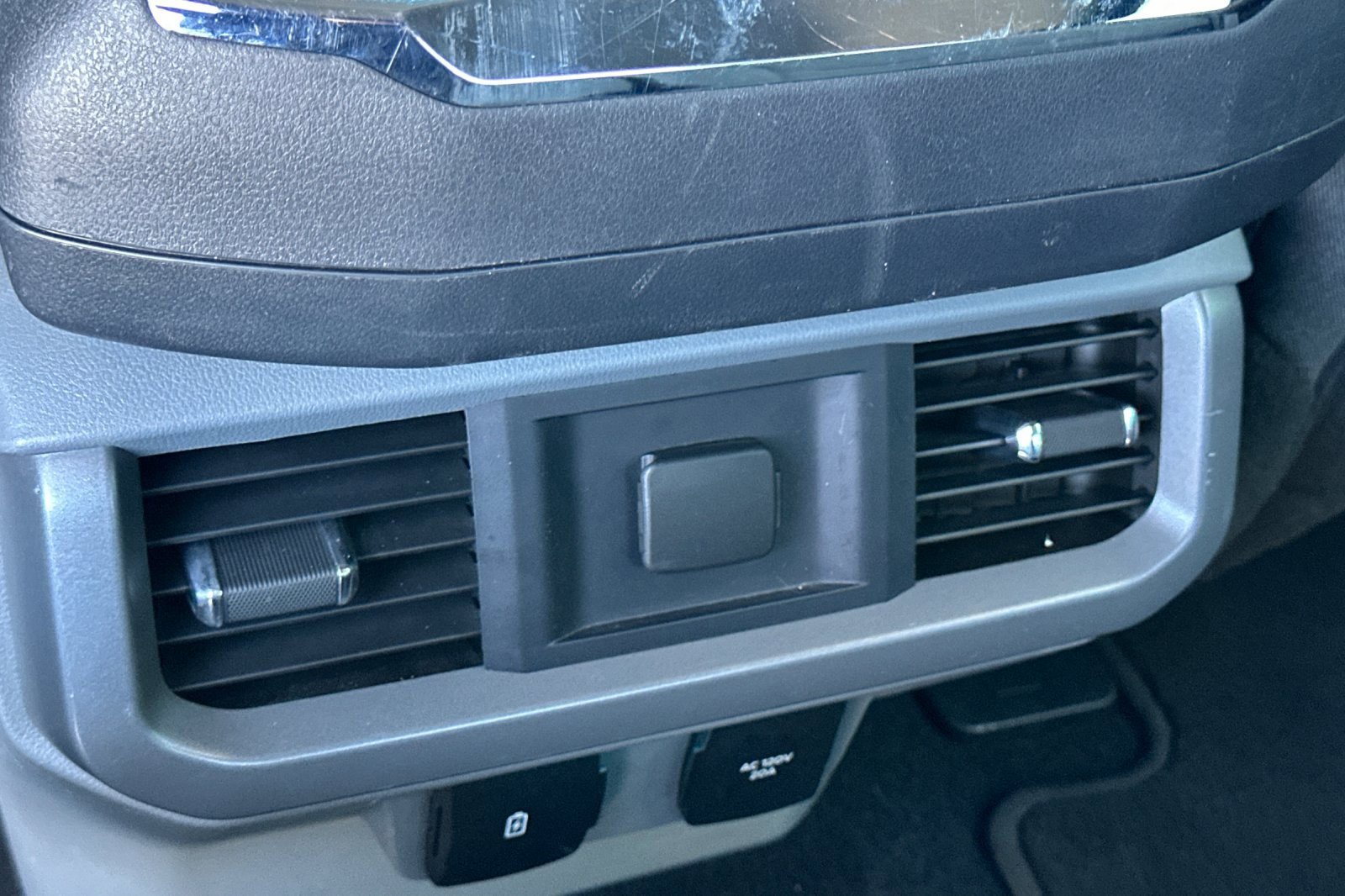 Used 2024 Ford F150 XLT w/ Equipment Group 302A MID image 40