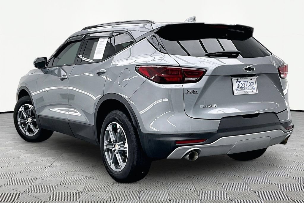 Used 2024 Chevrolet Blazer LT w/ Convenience Package FWD image 13