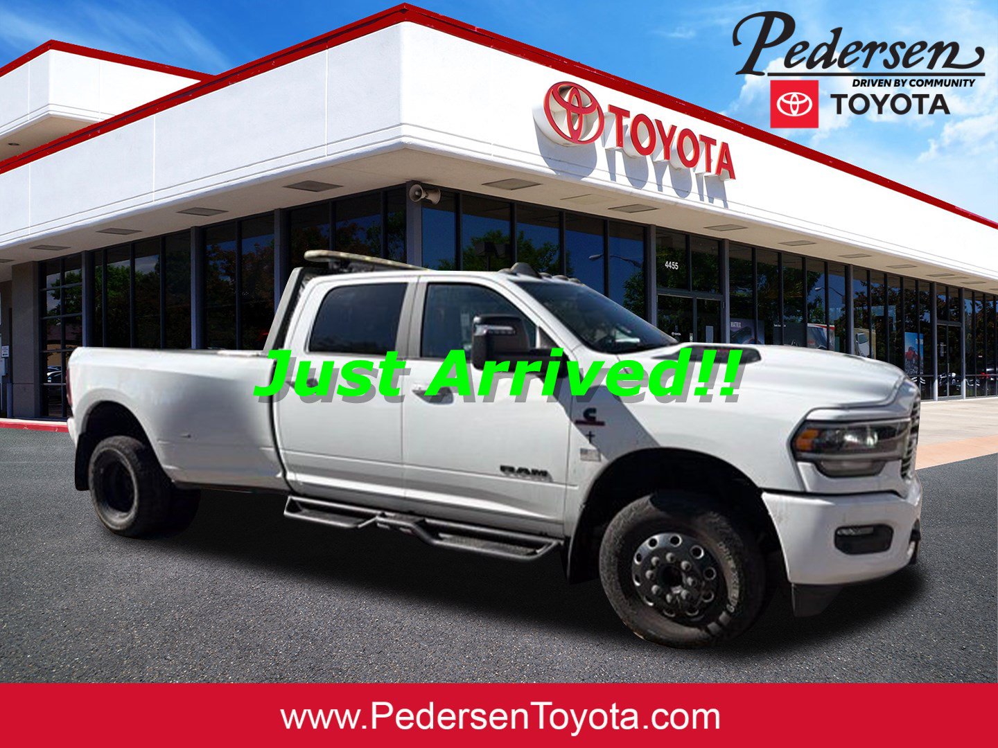 Used 2024 RAM 3500 Laramie w/ Night Edition AWD/4WD image 1