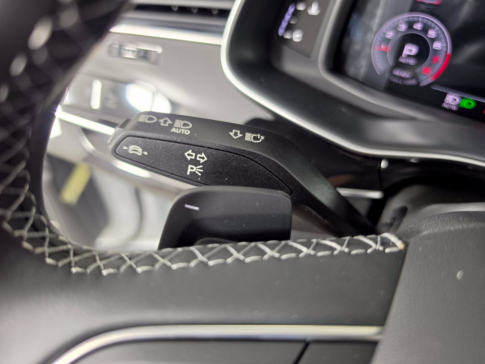 New 2026 Audi Q8 Premium Plus AWD/4WD image 24