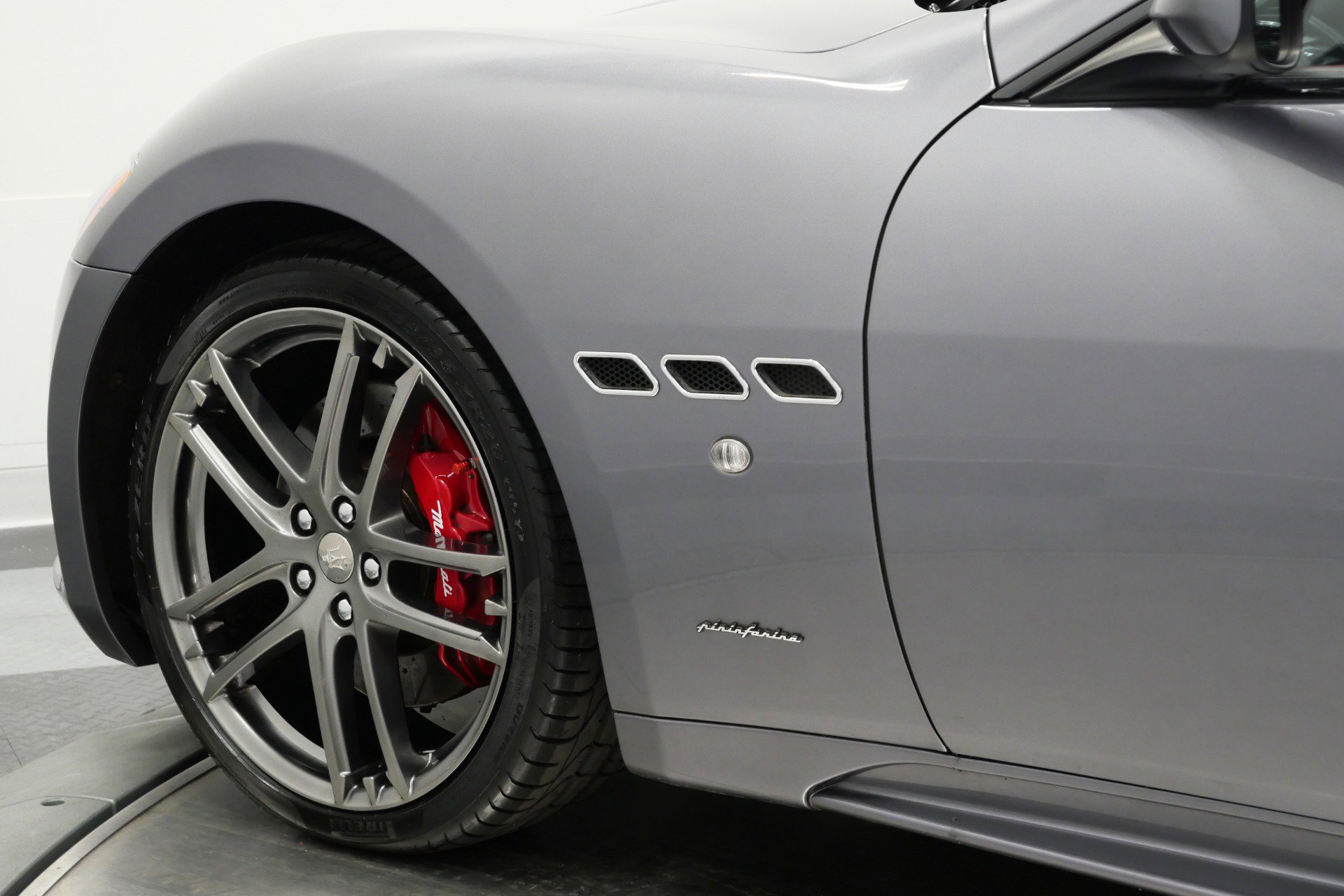 Used 2019 Maserati GranTurismo Sport image 42