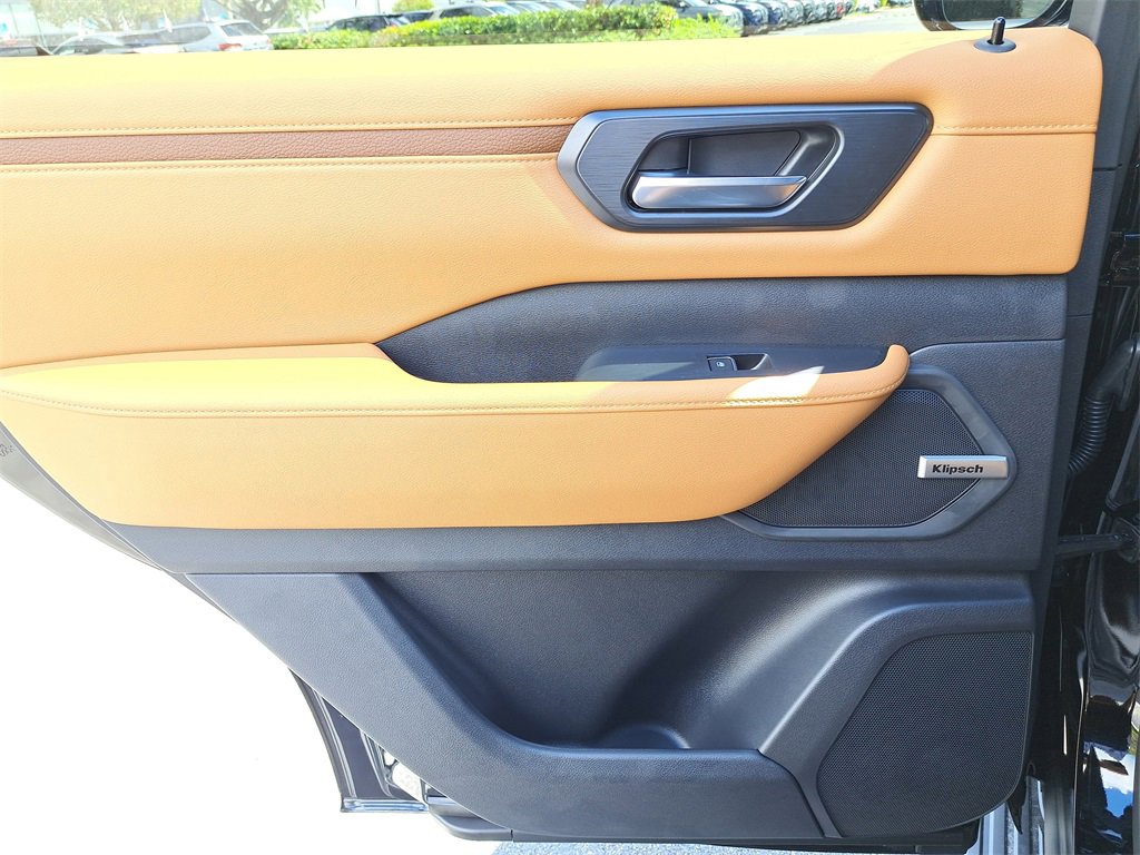 New 2026 Nissan Armada SL image 15