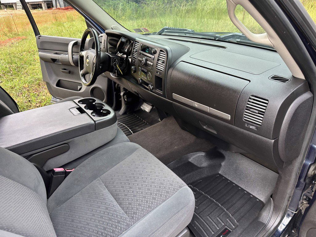 Used 2008 Chevrolet Silverado 1500 LT w/ Power Pack Plus image 30