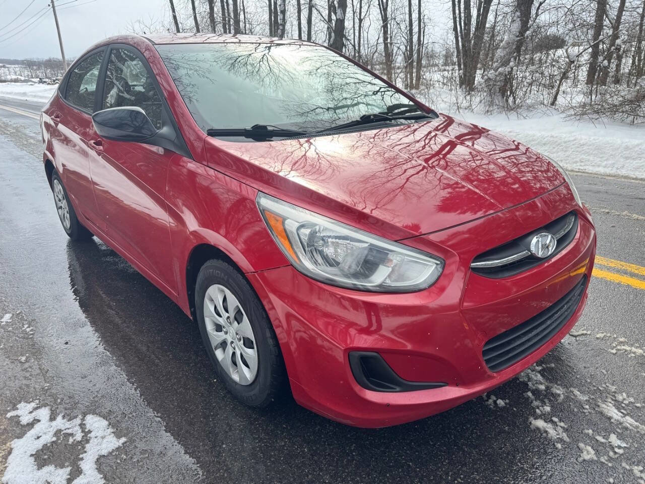 Used 2015 Hyundai Accent GLS image 7