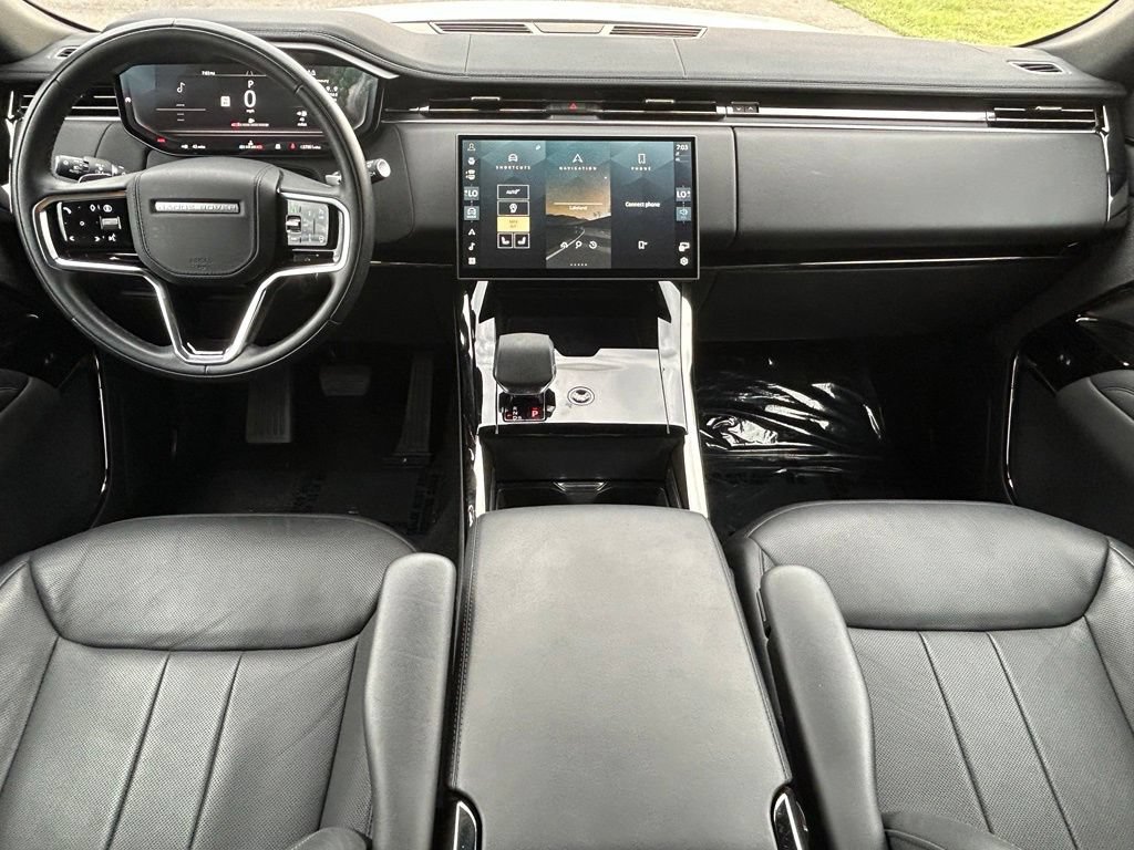 Used 2025 Land Rover Range Rover Sport SE AWD/4WD image 10