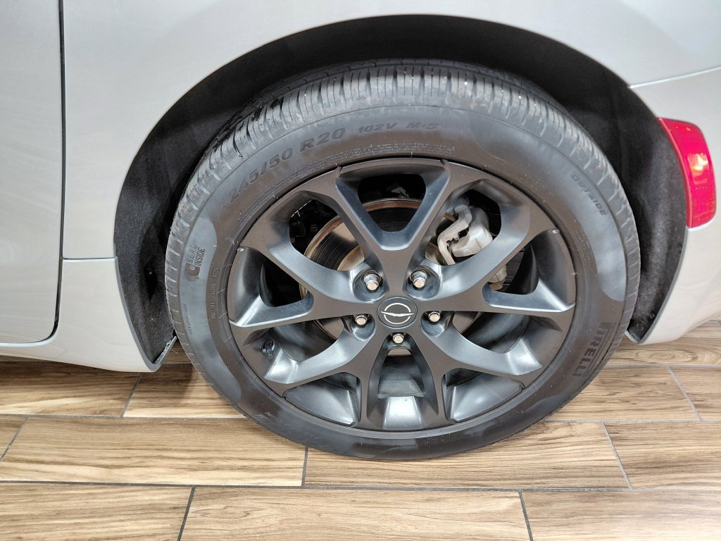 Certified 2026 Chrysler Pacifica Limited w/ S Appearance Package FWD image 28