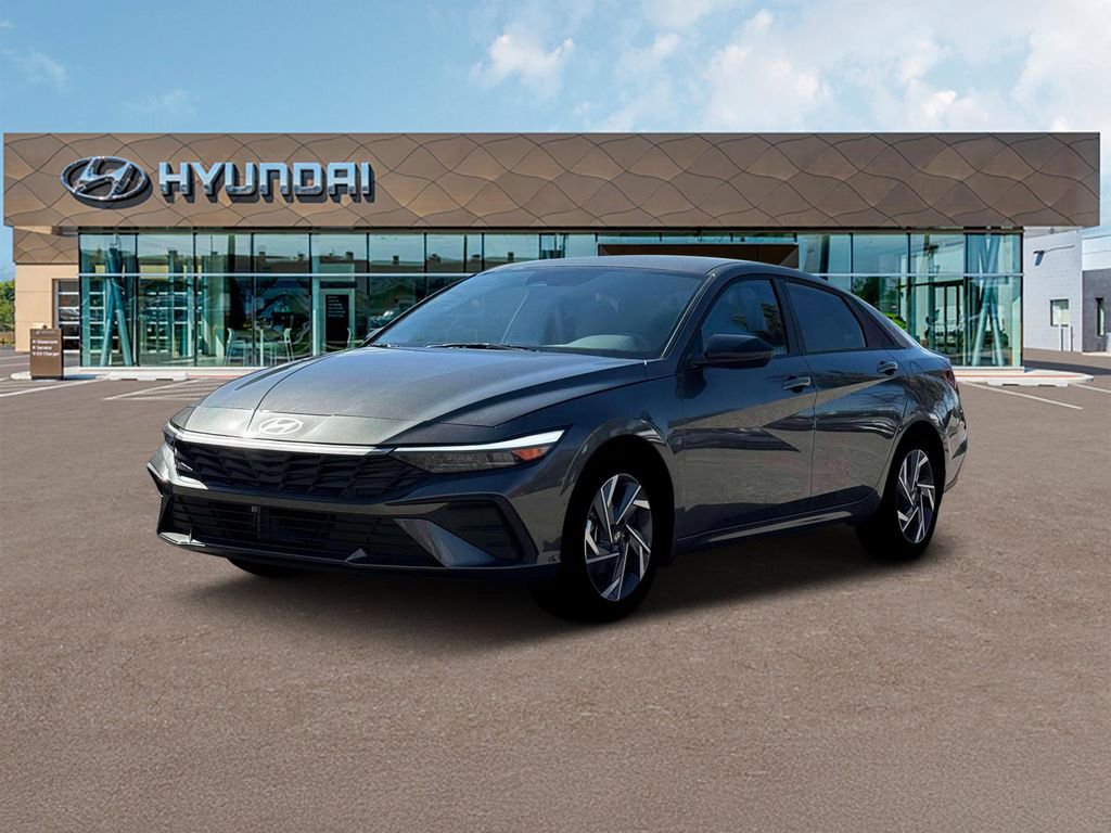 New 2025 Hyundai Elantra SEL image 1
