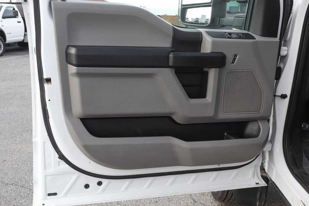 Used 2019 Ford F450 XL w/ XL Value Package RWD image 12