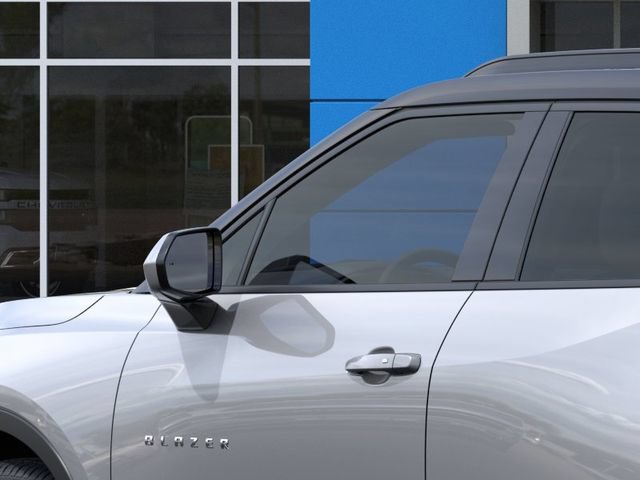 New 2026 Chevrolet Blazer LT w/ Convenience Package AWD/4WD image 12