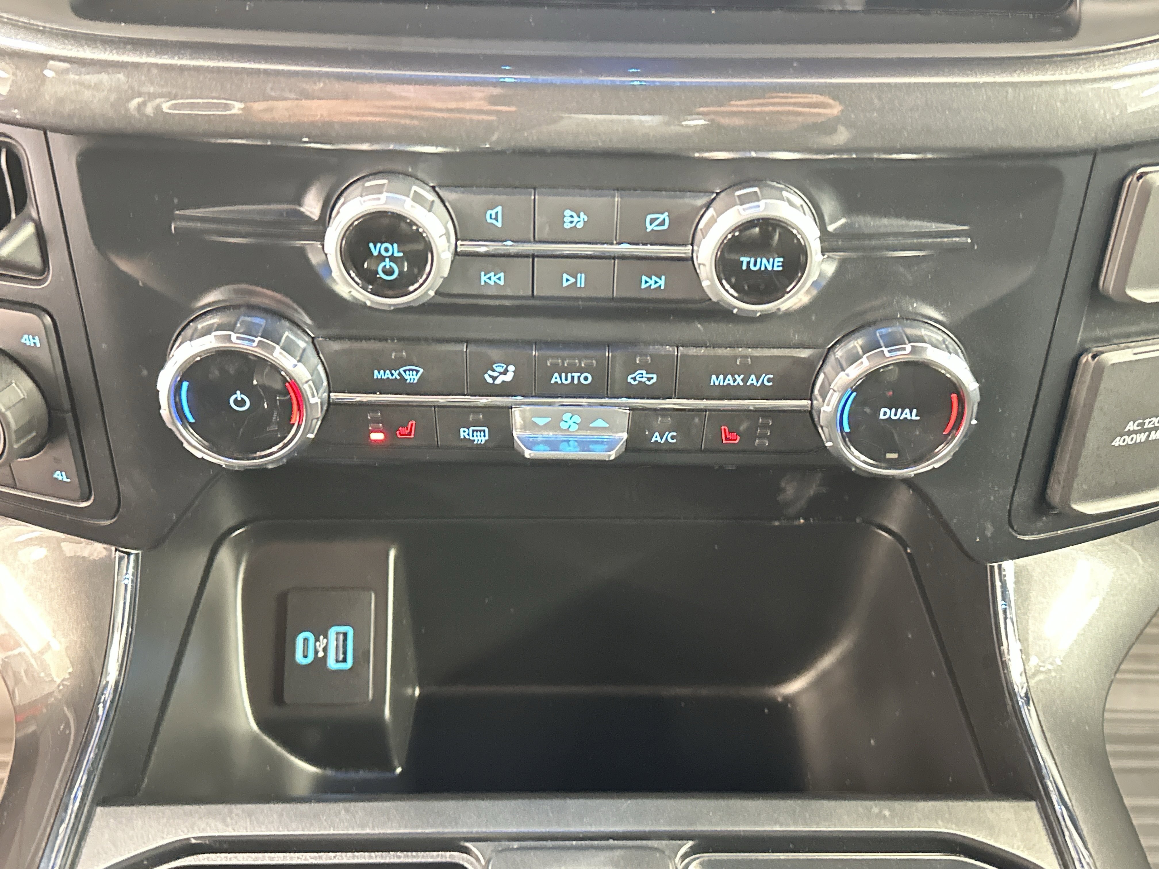 Certified 2023 Ford F150 XLT w/ Equipment Group 302A High image 34